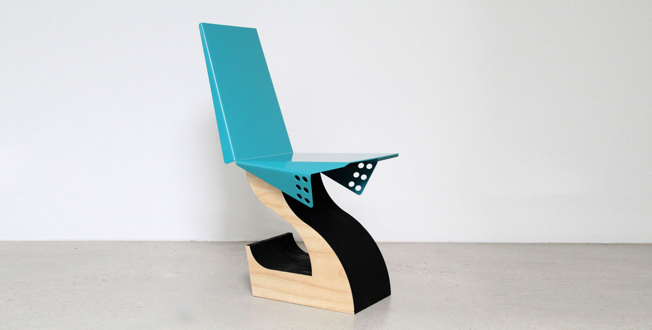 LifeSpaceJourney Hybrid Chair